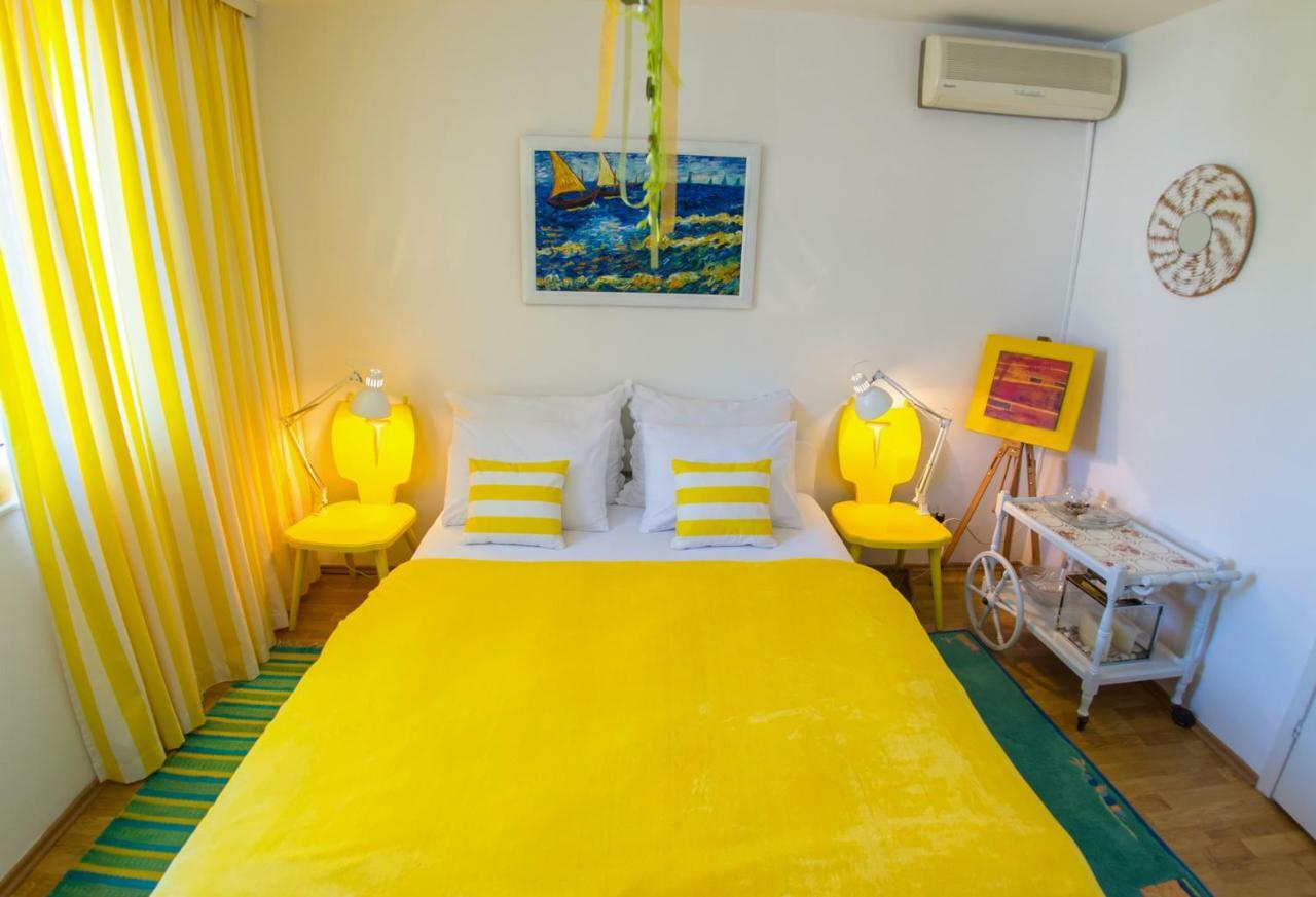 Yellow Lily Mostar Apartman Buitenkant foto